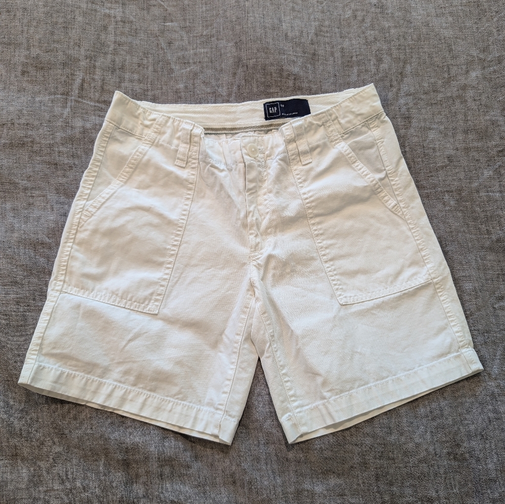 Gap Girlfriend Rolled Utility Shorts White Size 00